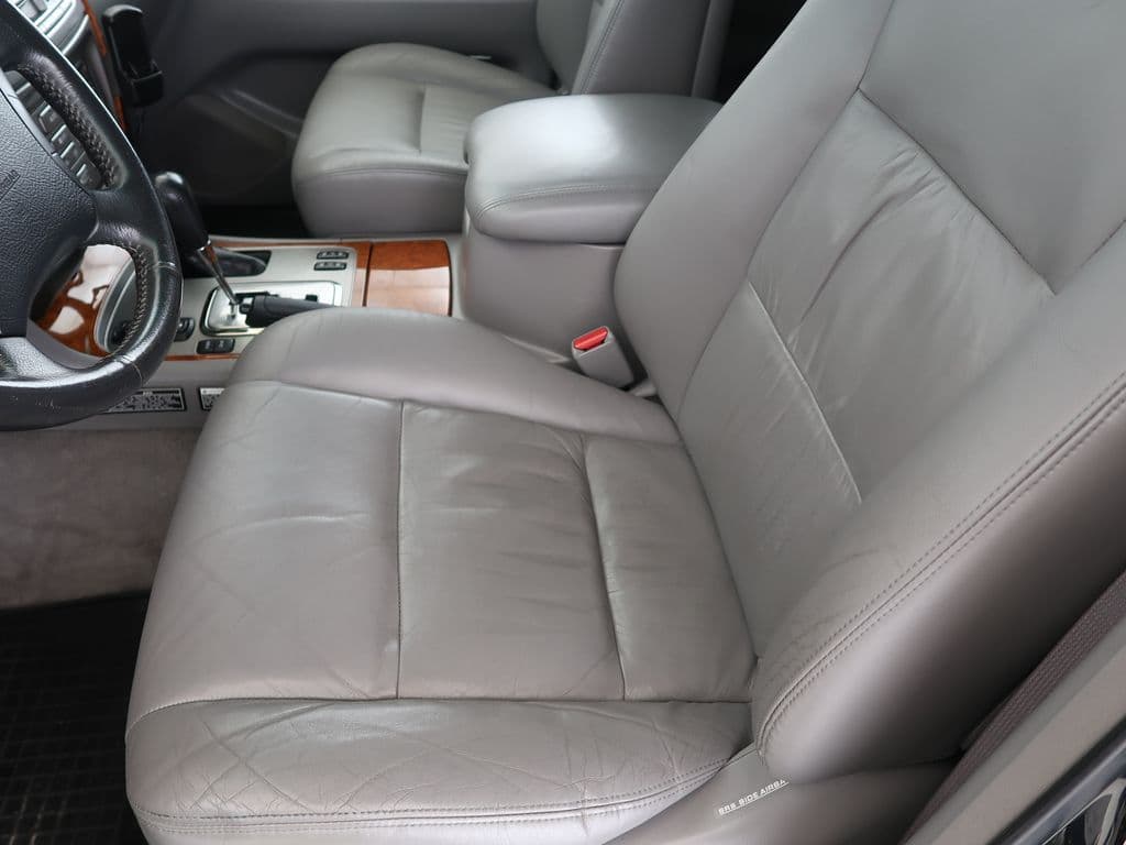 2003 Toyota Land Cruiser - 9