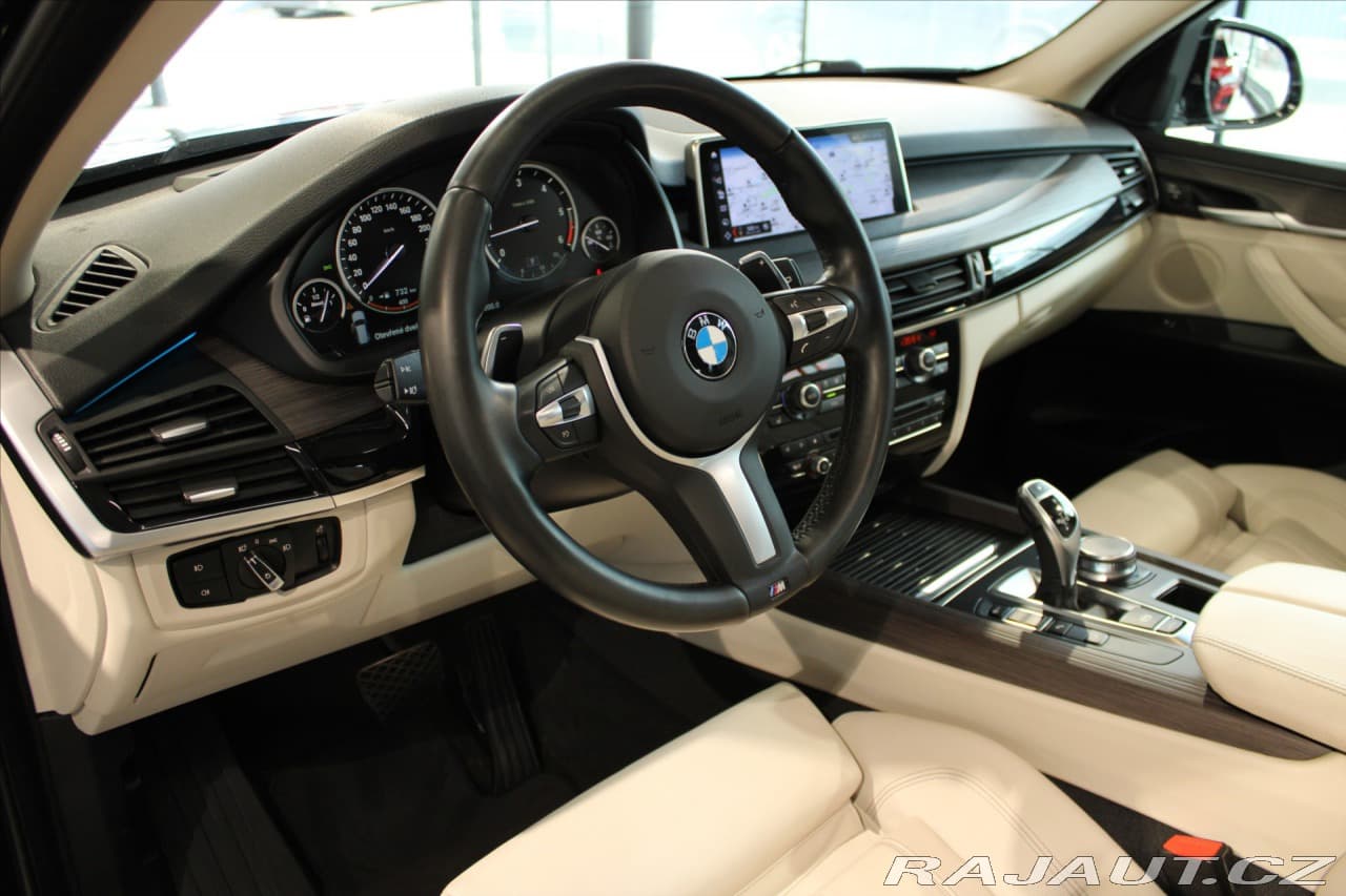 2018 BMW X5 - 12