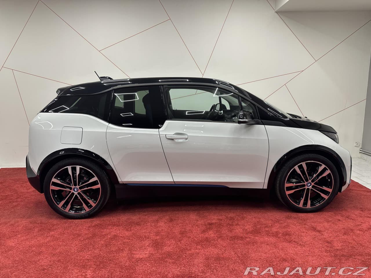 2022 BMW I3 - 5