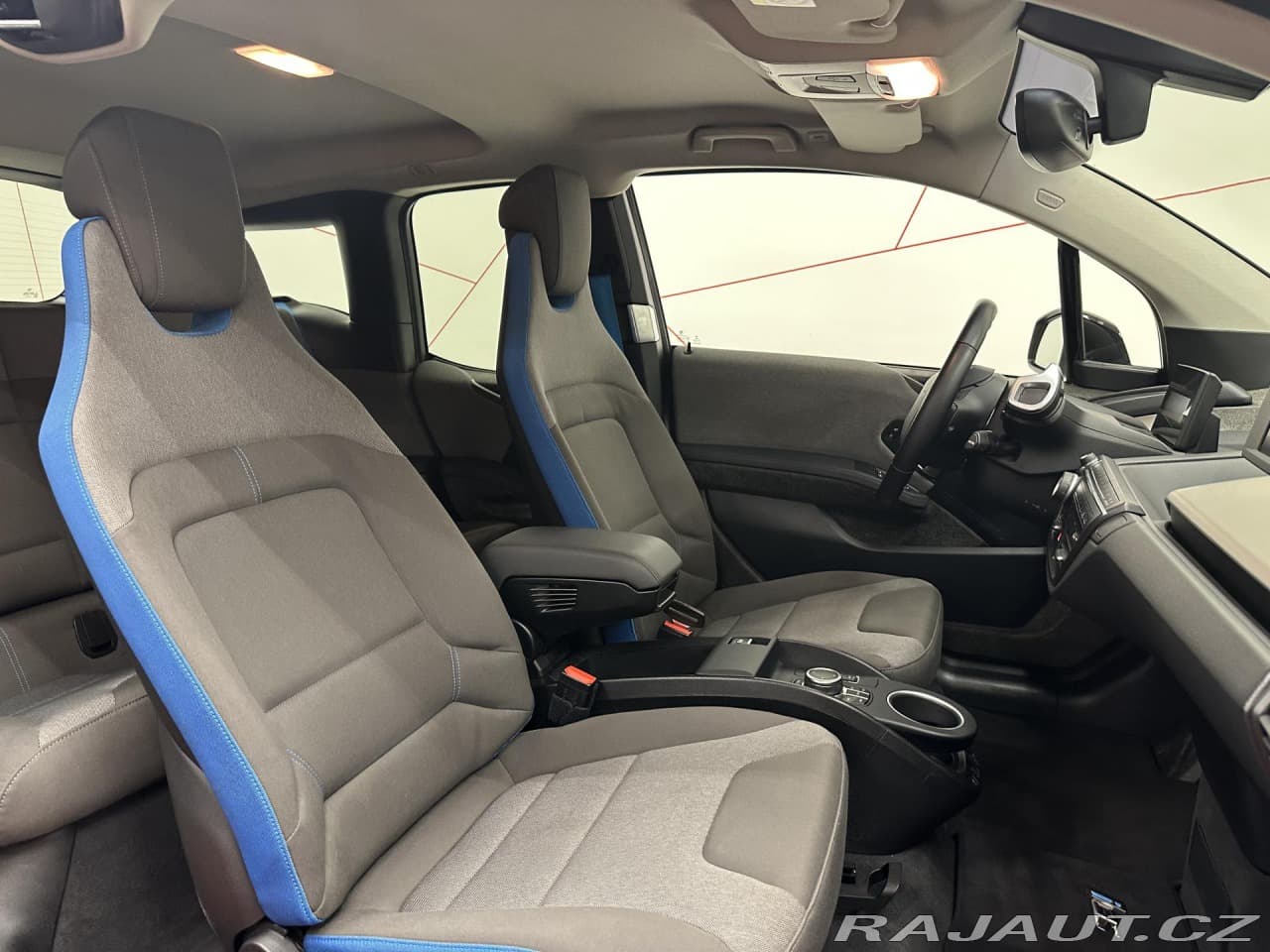 2022 BMW I3 - 9