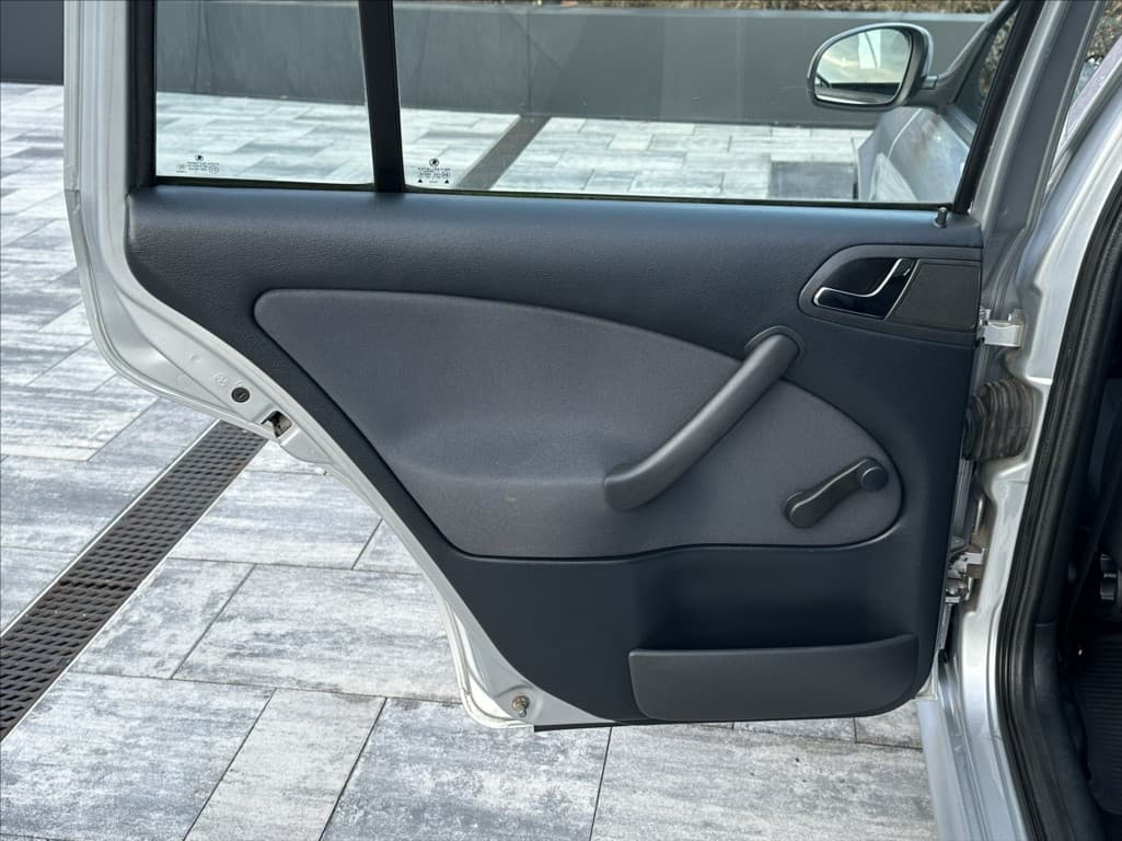 2010 Škoda Octavia - 14