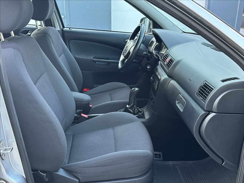 2010 Škoda Octavia - 15