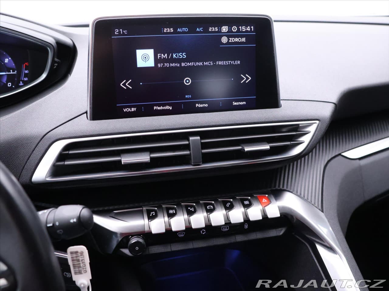 2017 Peugeot 5008 - 19