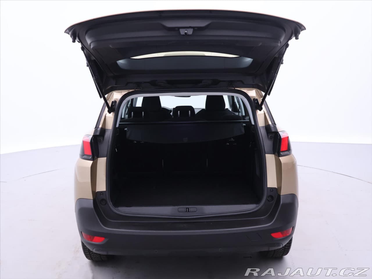 2017 Peugeot 5008 - 9