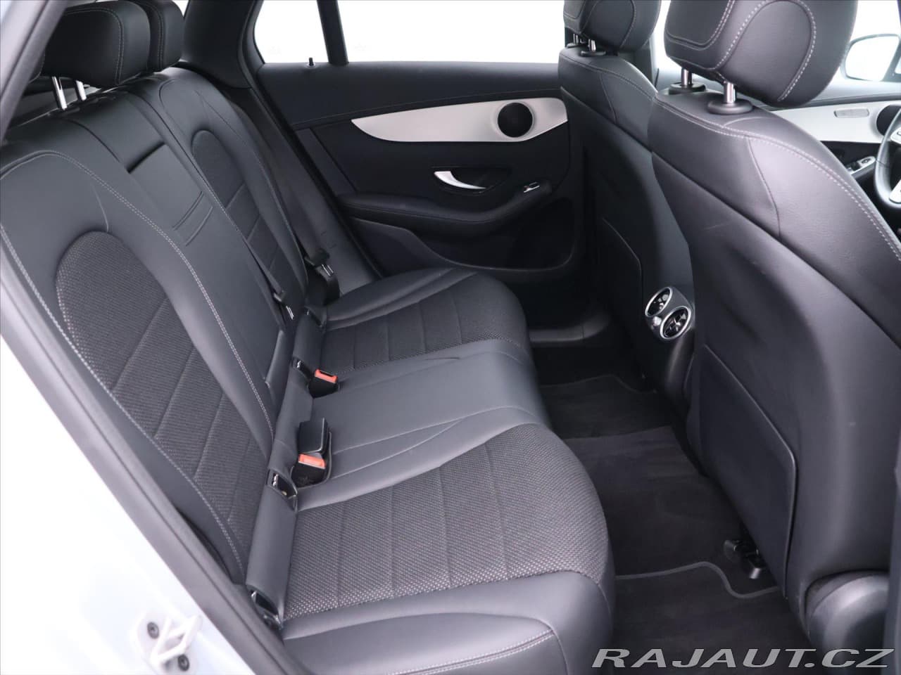 2022 Mercedes-Benz Glc - 13