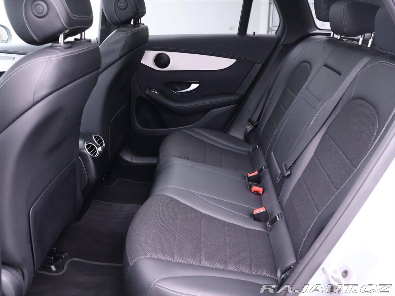 2022 Mercedes-Benz Glc - 14