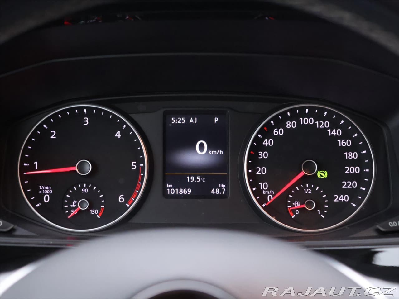 2018 Volkswagen Multivan - 10