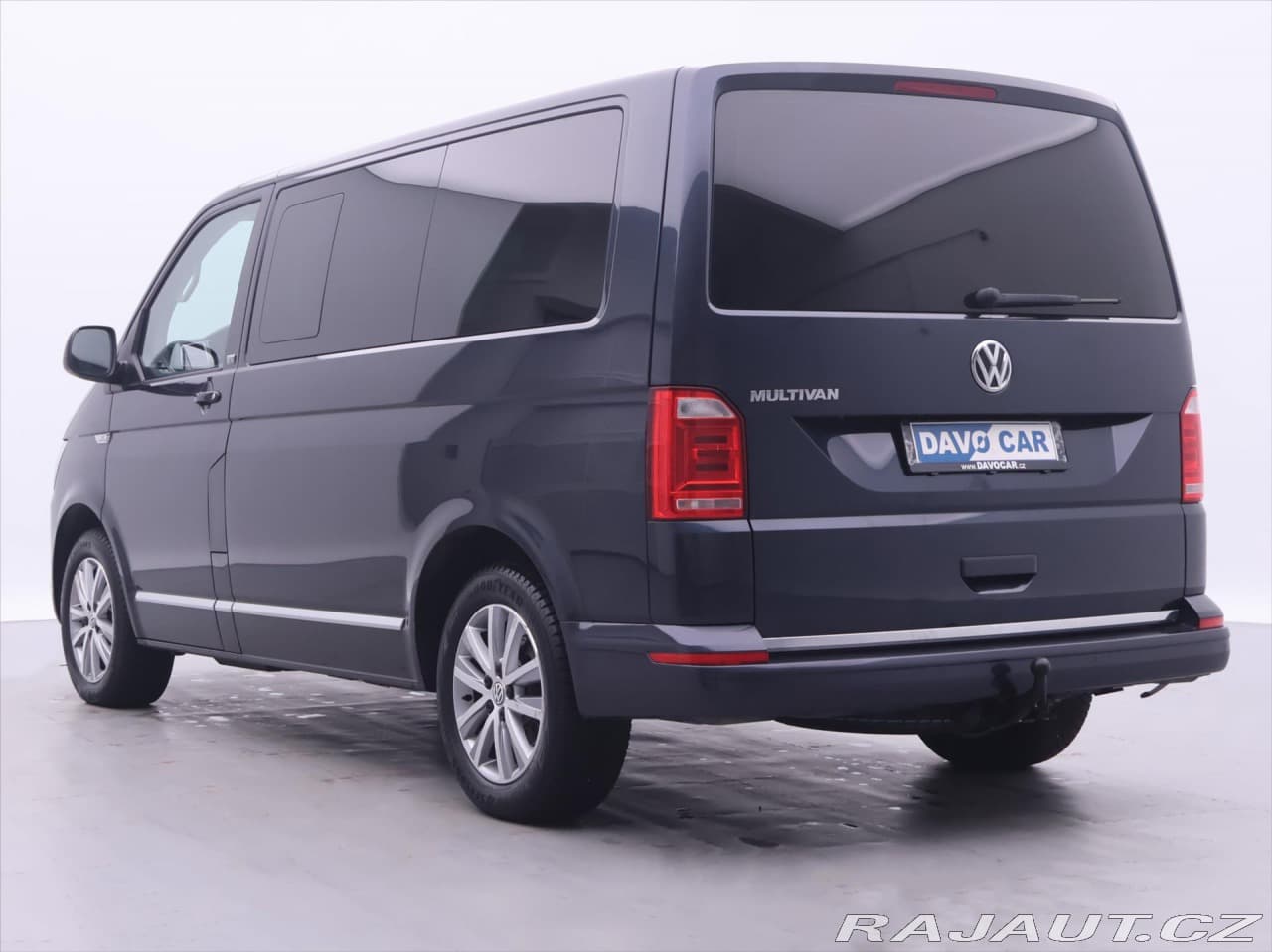 2018 Volkswagen Multivan - 3