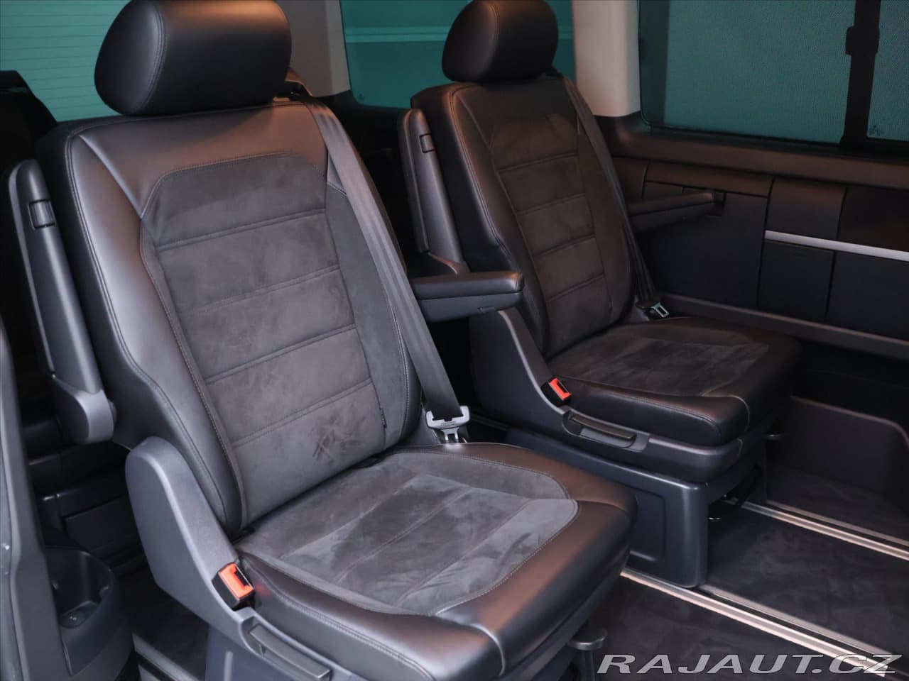 2018 Volkswagen Multivan - 8