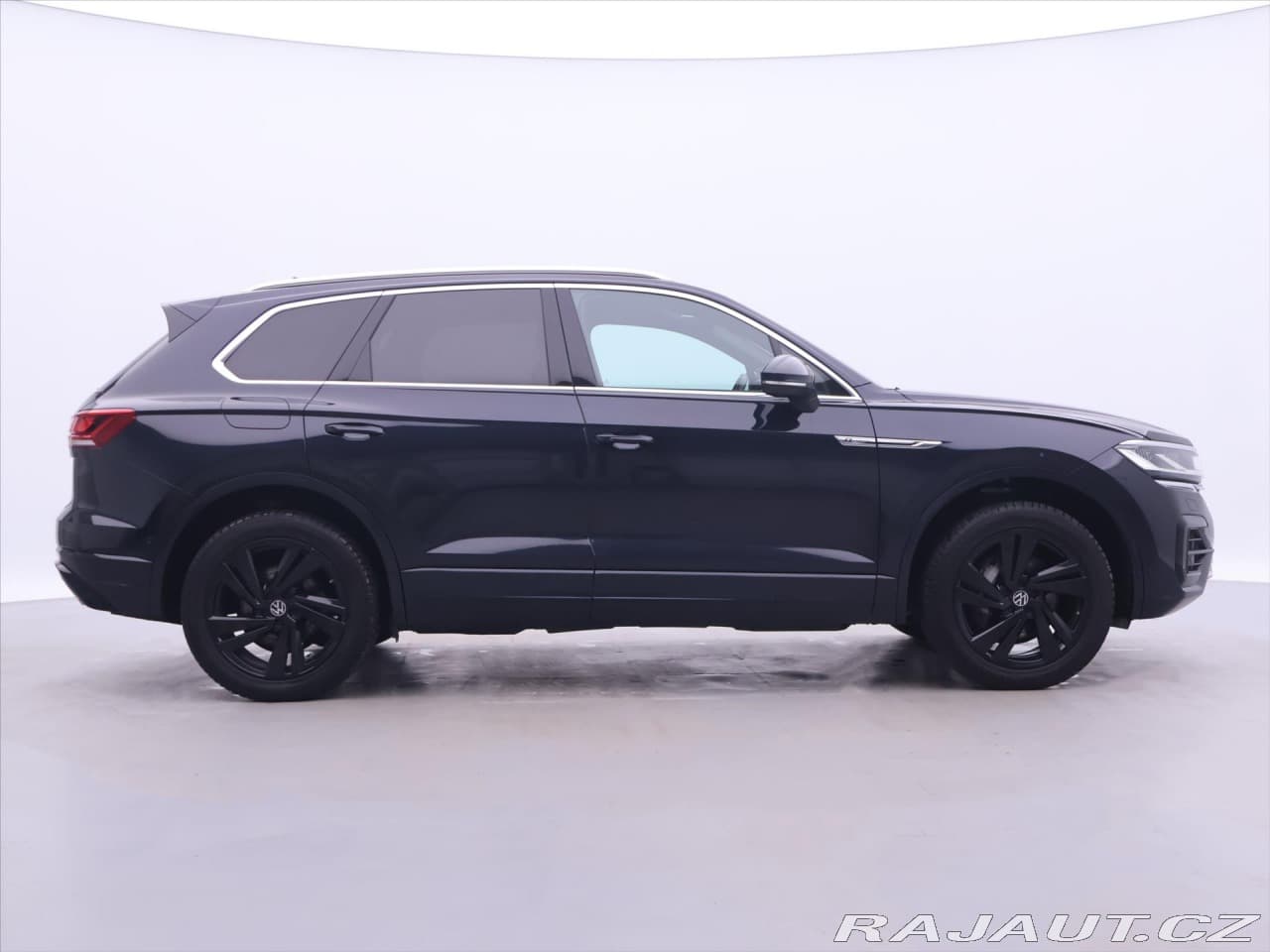 2021 Volkswagen Touareg - 8