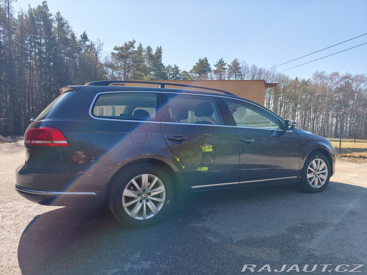 2011 Volkswagen Passat - 4