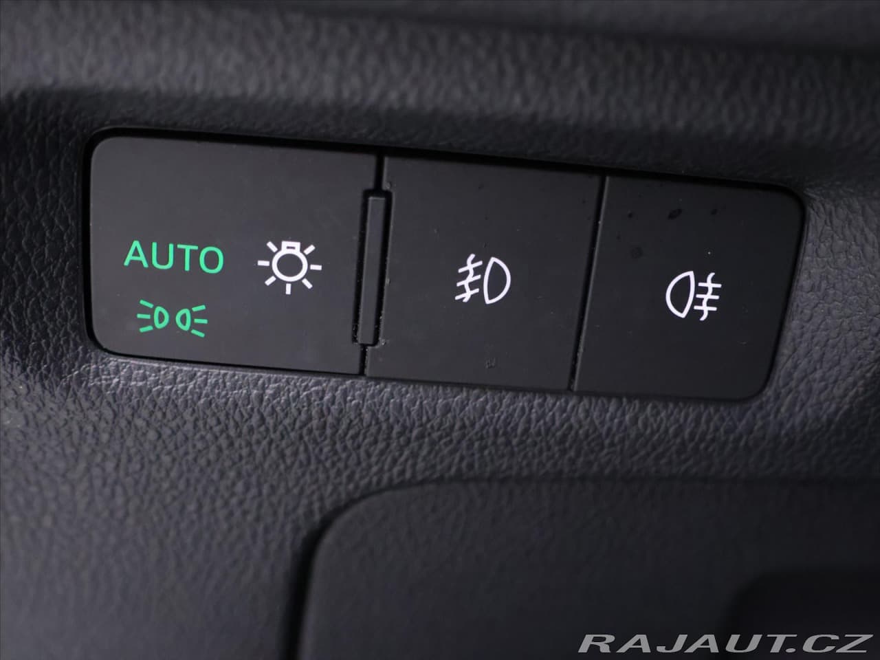 2022 Škoda Octavia - 17