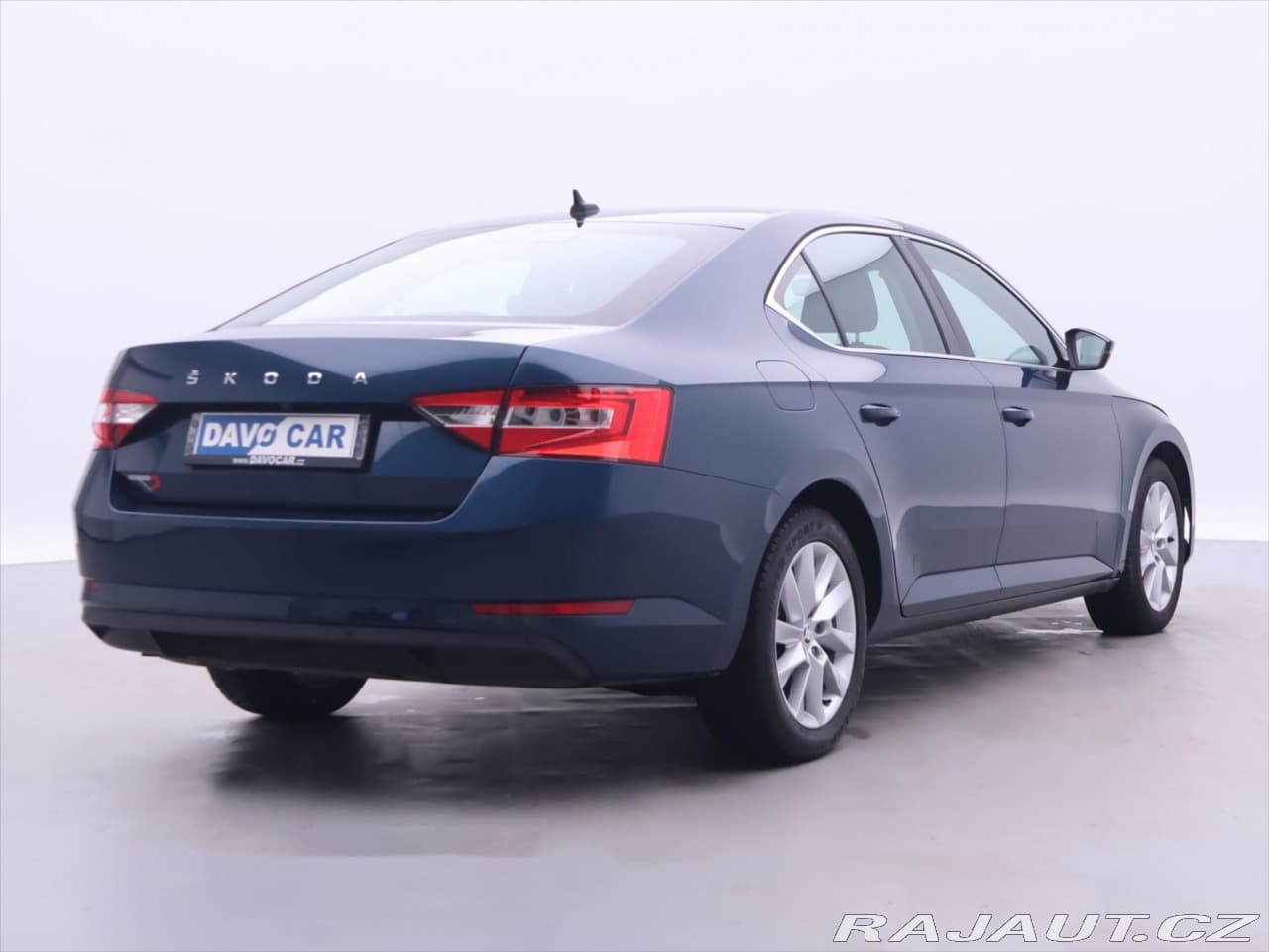2020 Škoda Superb - 7