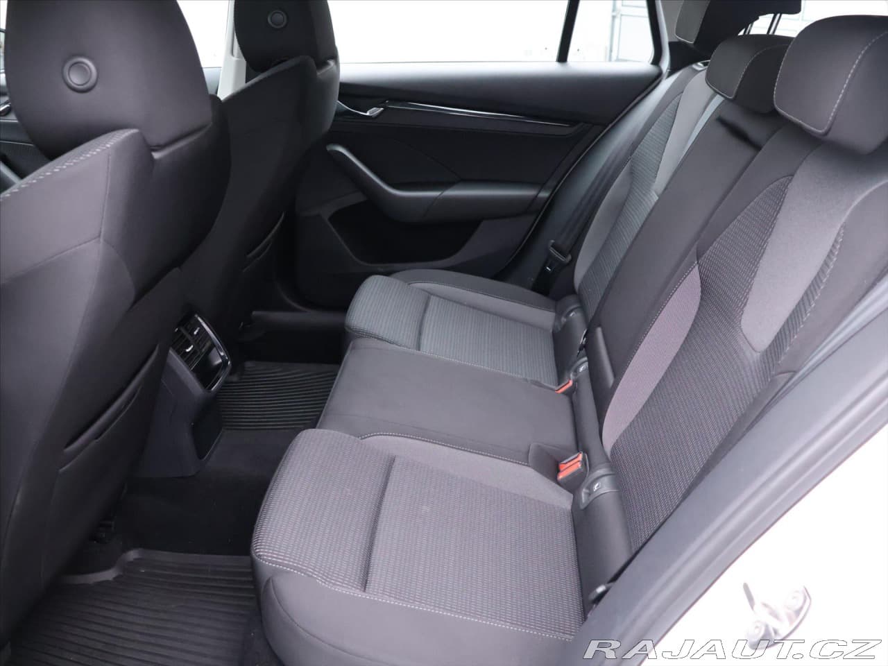 2021 Škoda Octavia - 15