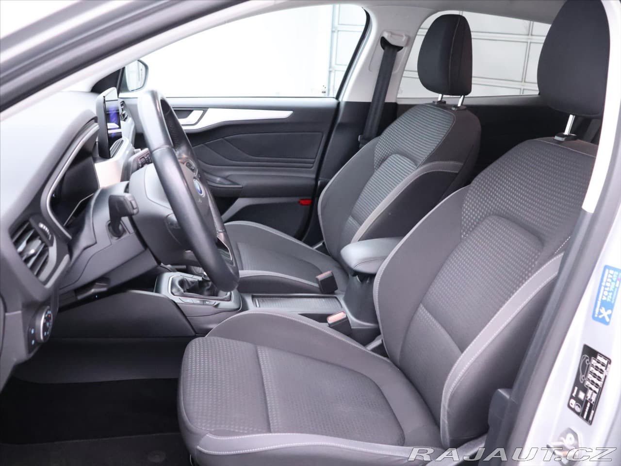 2021 Ford Focus - 11