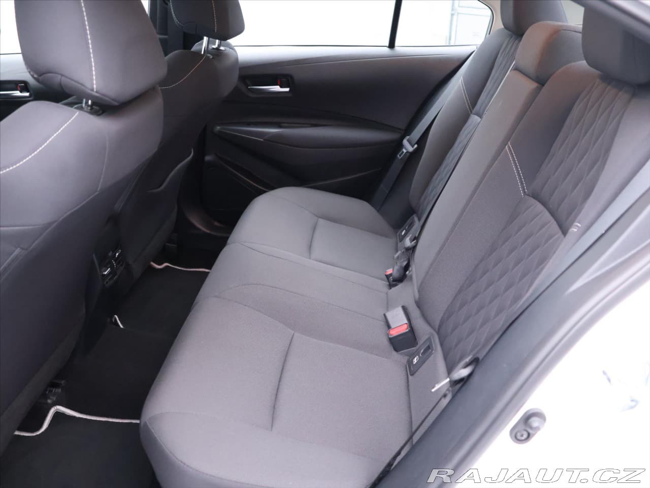 2019 Toyota Corolla - 12