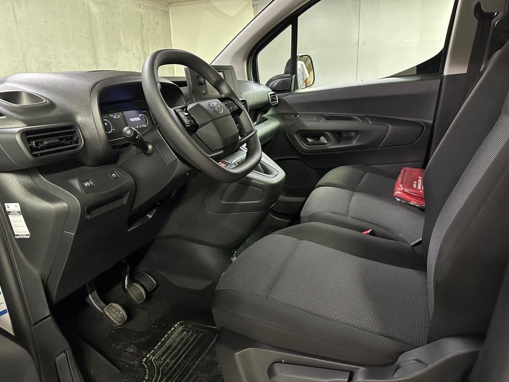 2026 Toyota Ostatní - 9