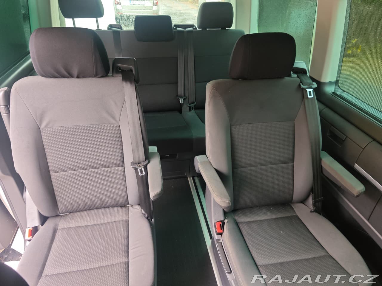 2011 Volkswagen Multivan - 5