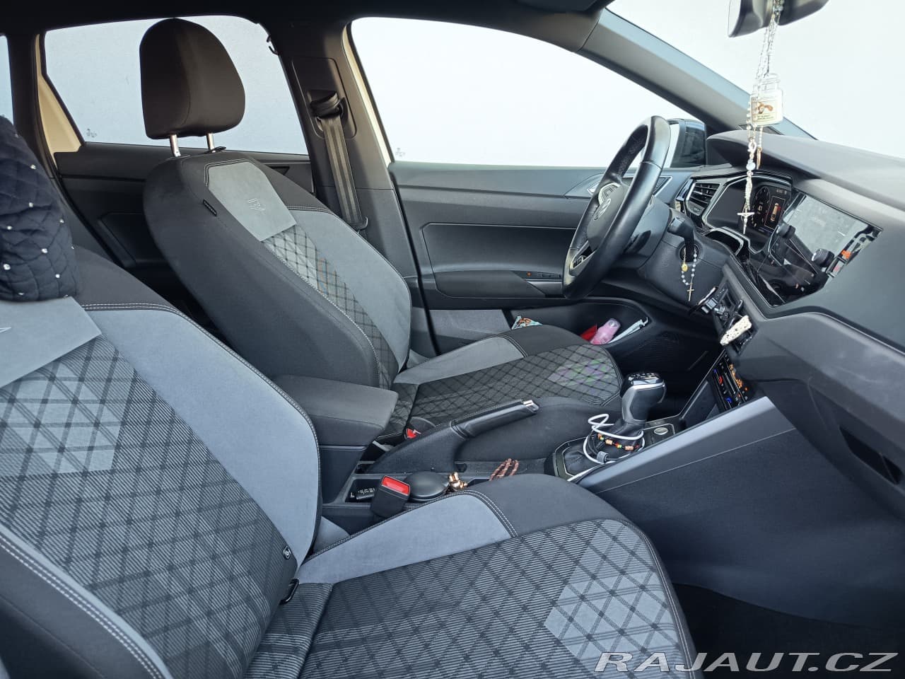 2022 Volkswagen Taigo - 14