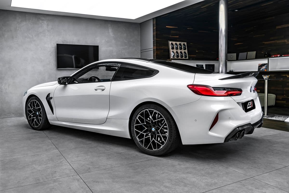 2020 BMW M8 - 7