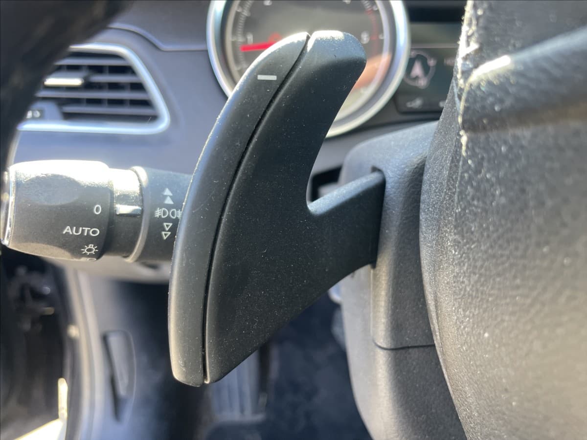 2016 Peugeot 508 - 17