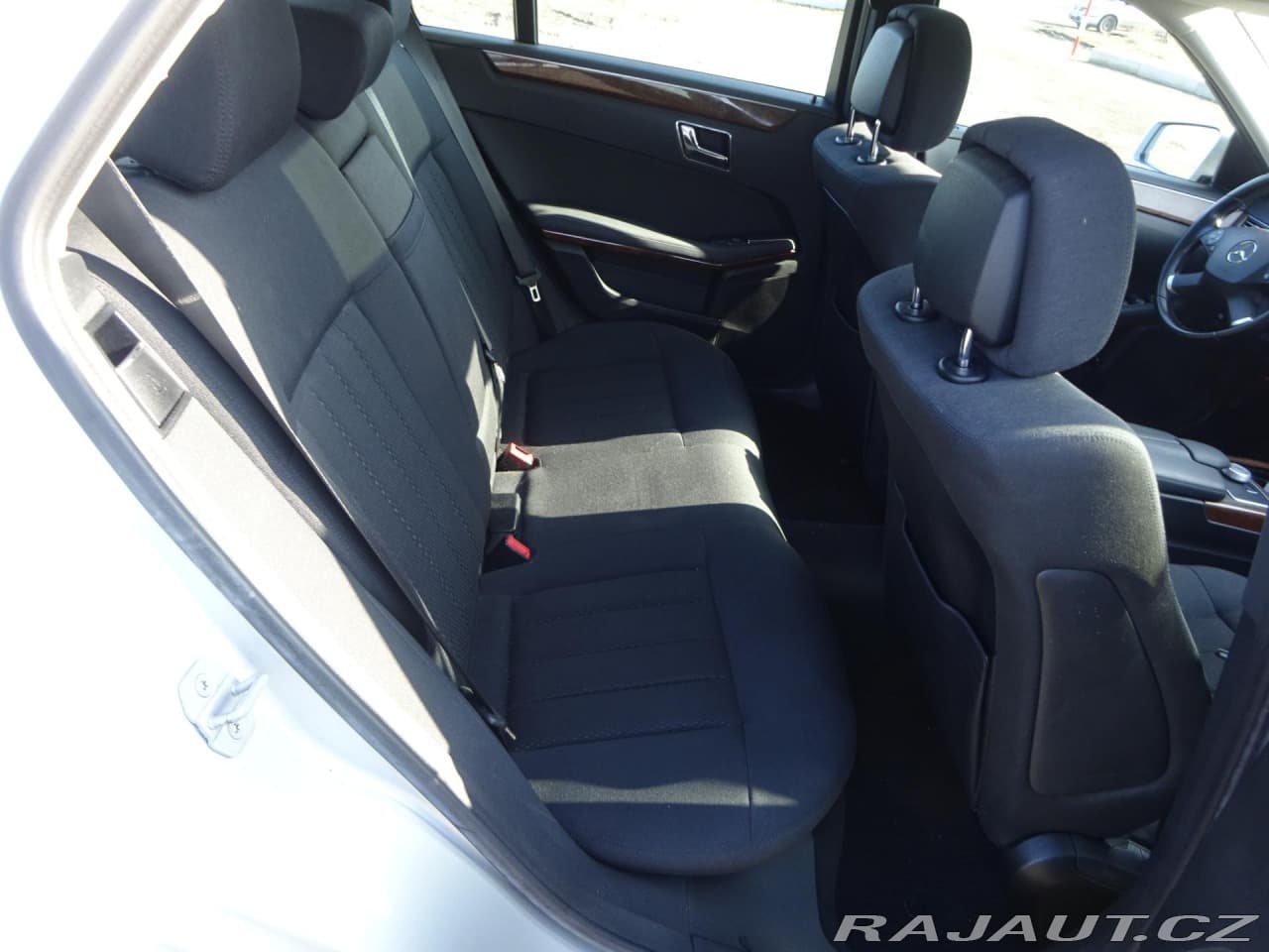 2011 Mercedes-Benz E-Class - 11