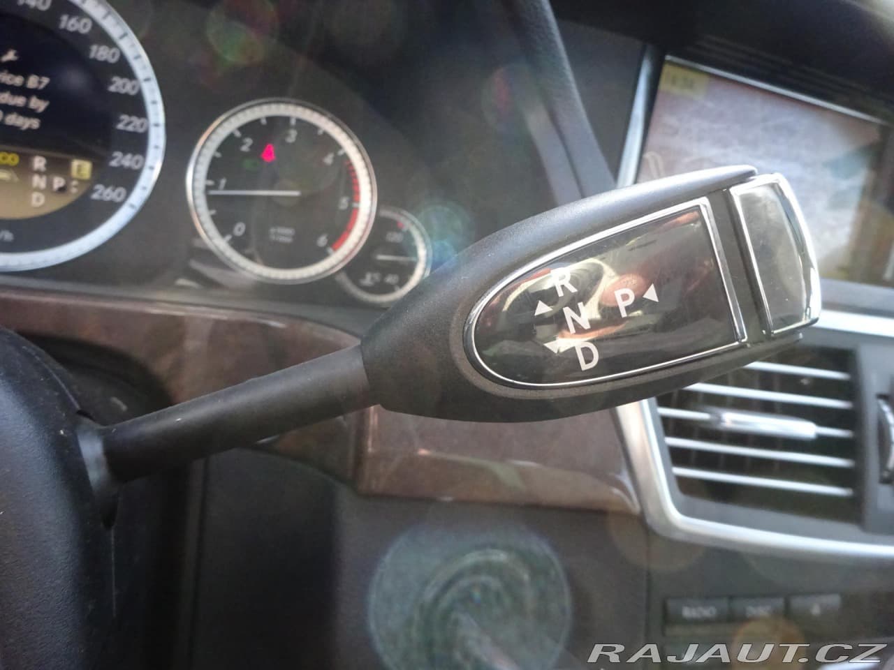 2011 Mercedes-Benz E-Class - 16