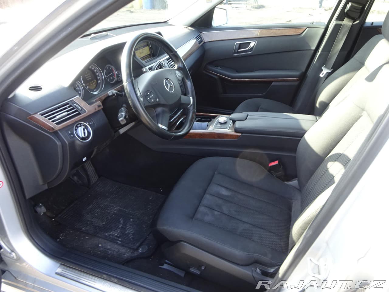 2011 Mercedes-Benz E-Class - 4