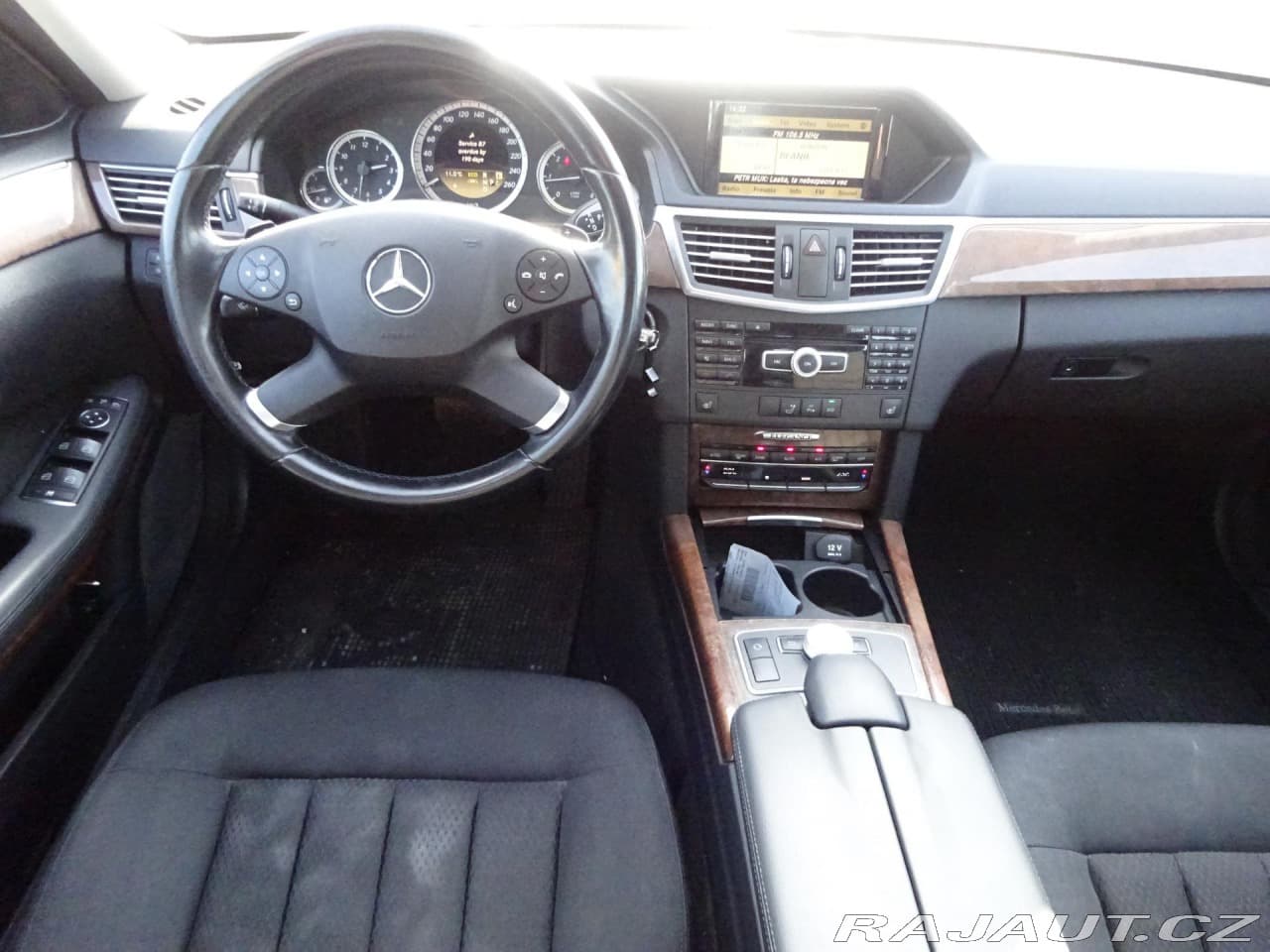 2011 Mercedes-Benz E-Class - 6