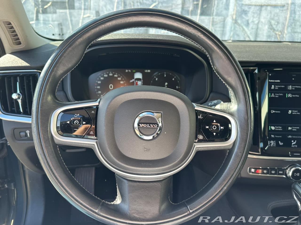 2018 Volvo V90 - 19