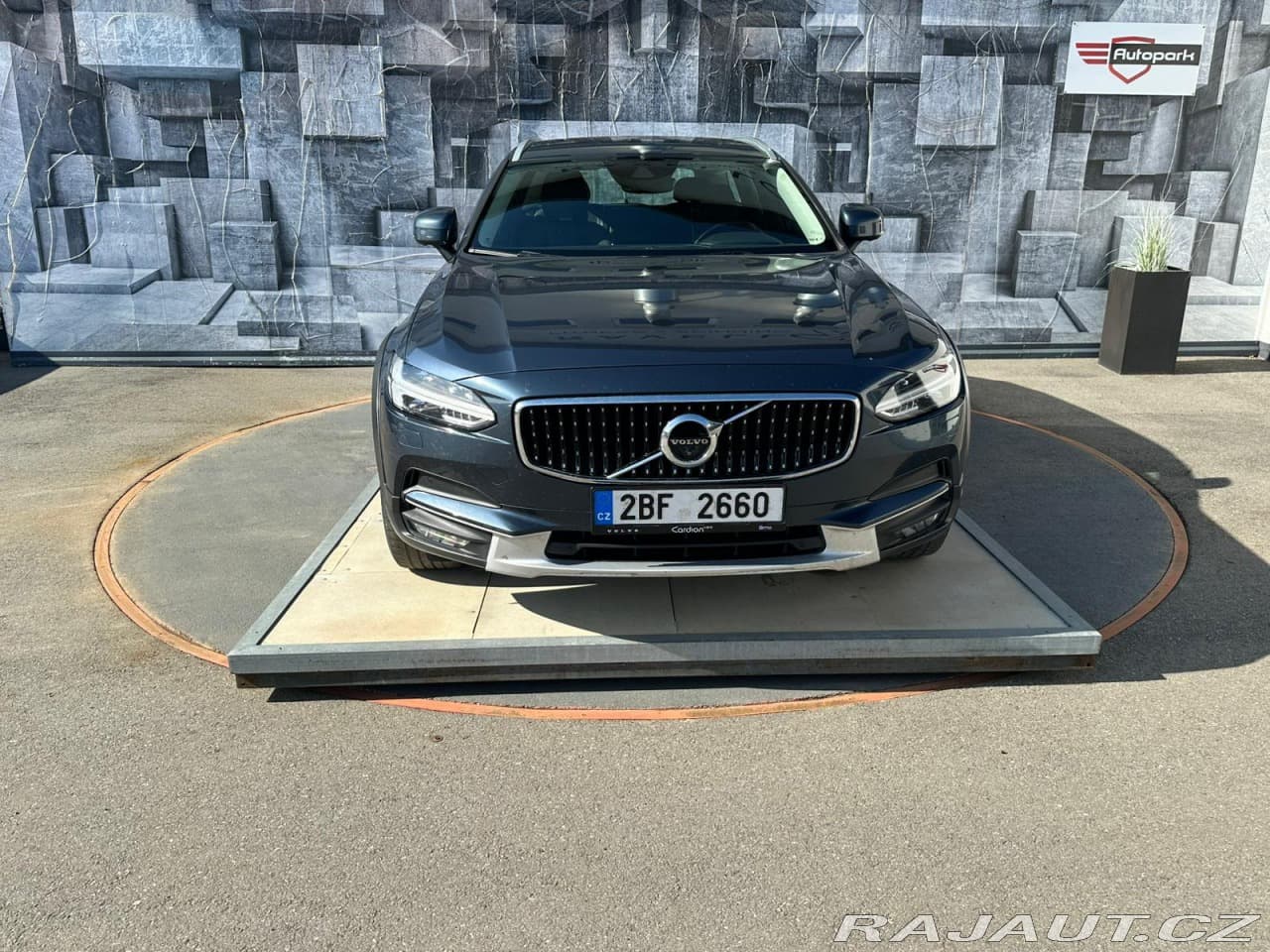 2018 Volvo V90 - 2