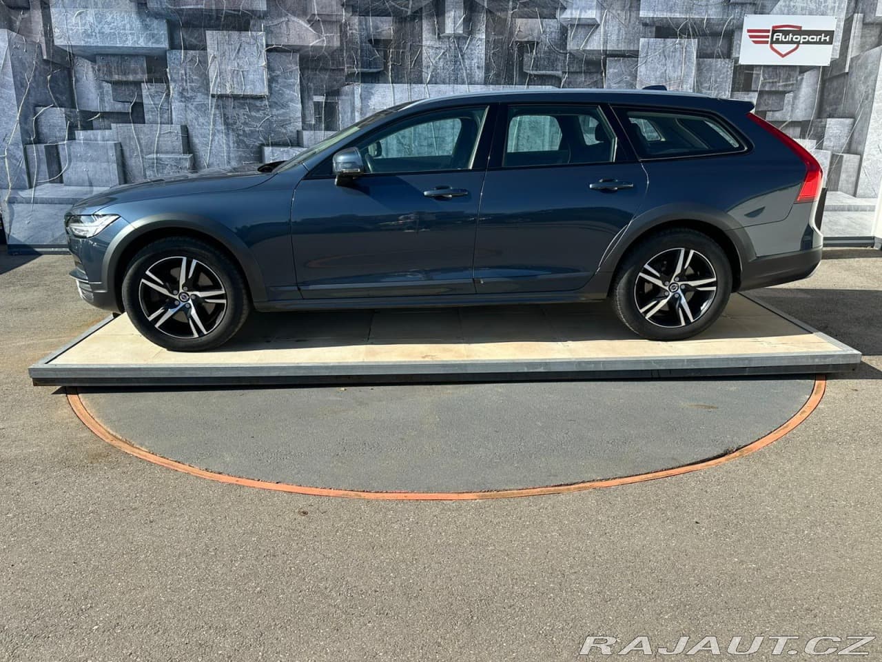 2018 Volvo V90 - 4