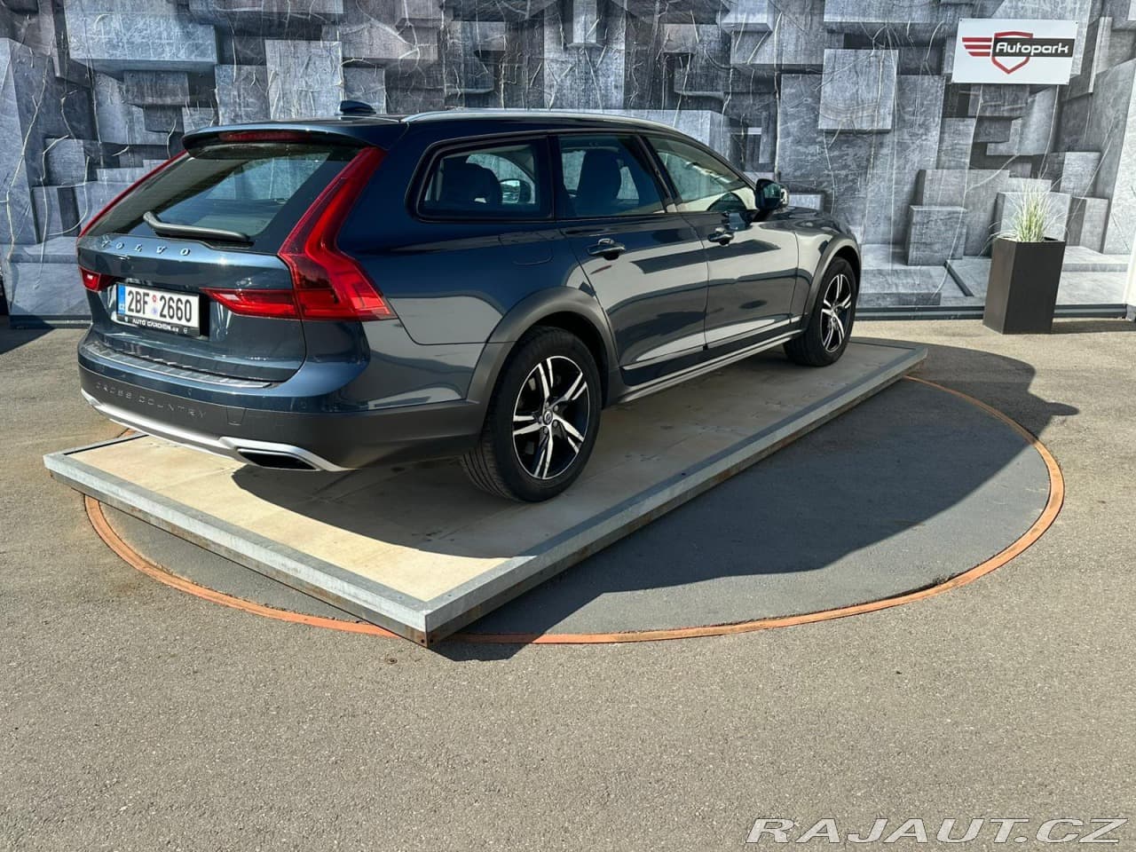 2018 Volvo V90 - 6