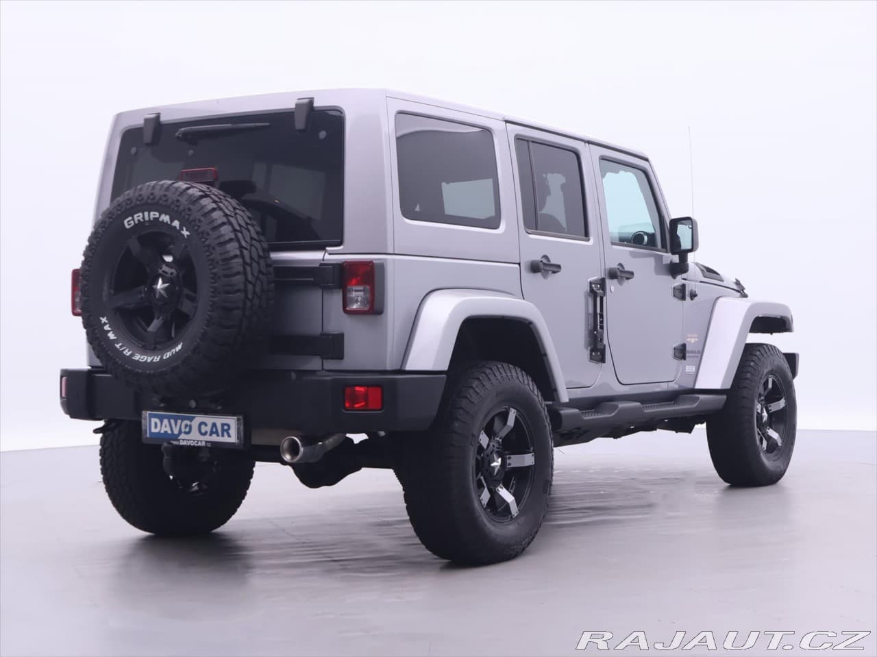 2015 Jeep Wrangler - 7