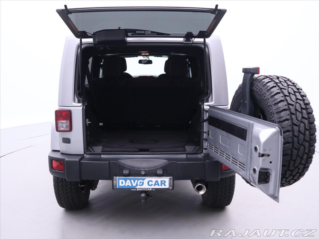 2015 Jeep Wrangler - 9