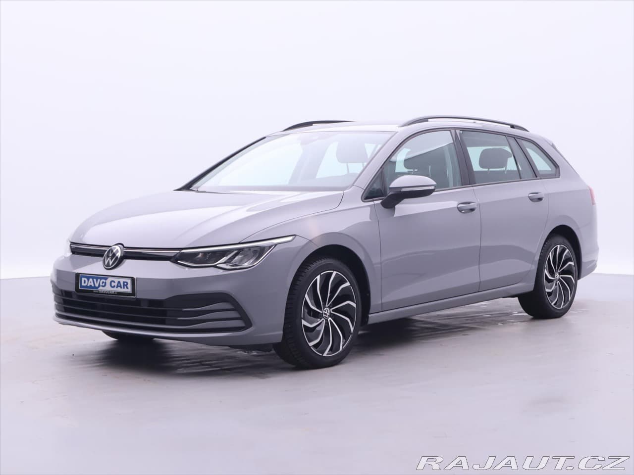 2023 Volkswagen Golf - 3
