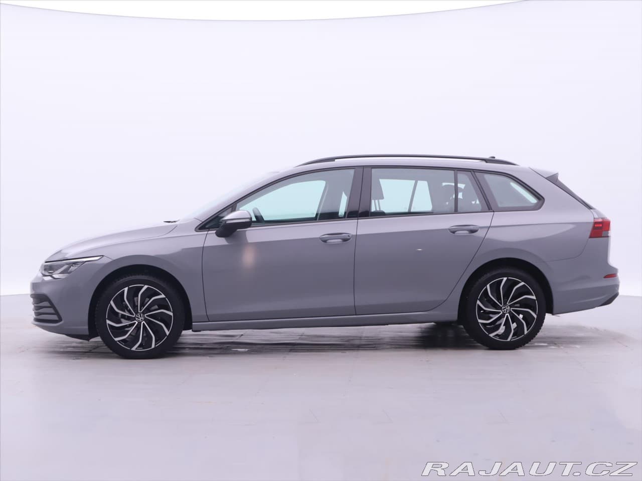 2023 Volkswagen Golf - 4
