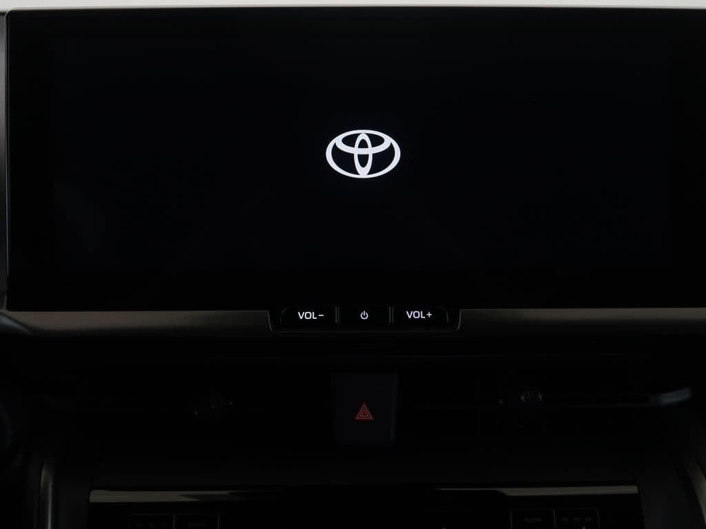 2024 Toyota C-Hr - 16