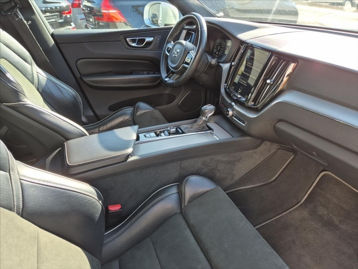 2017 Volvo Xc60 - 13