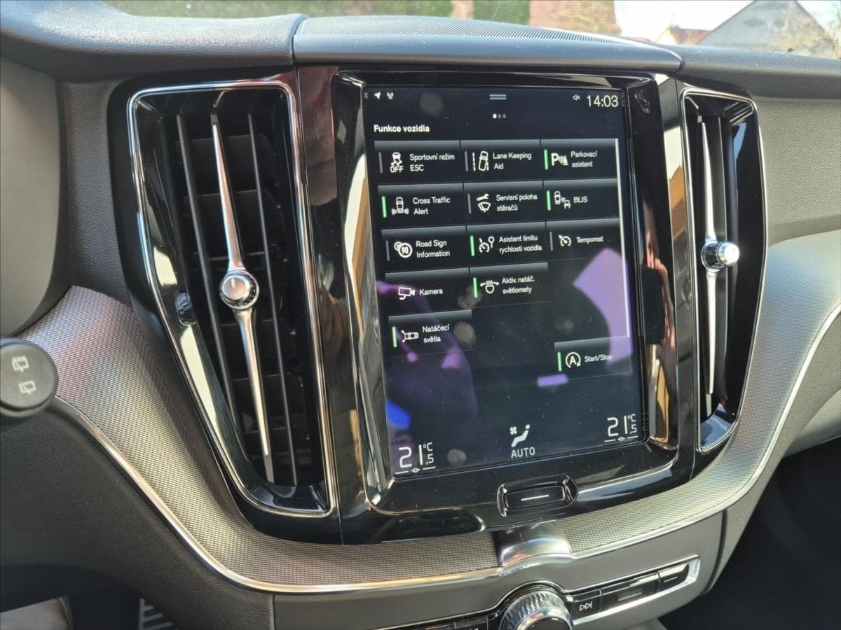 2017 Volvo Xc60 - 18