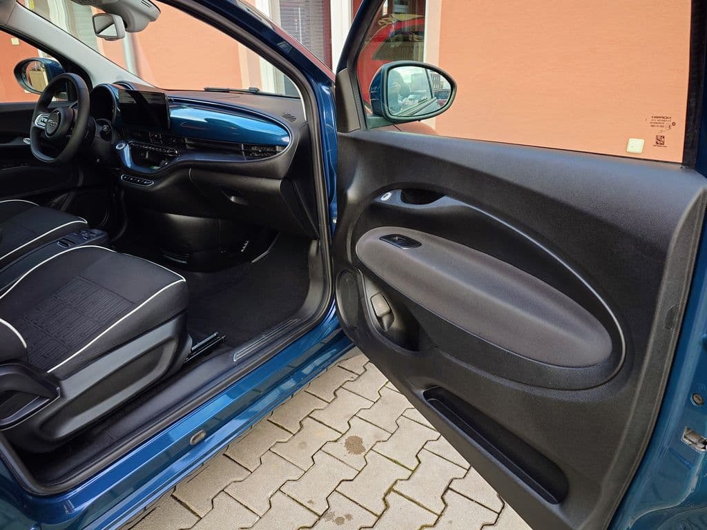 2023 Fiat 500e - 14