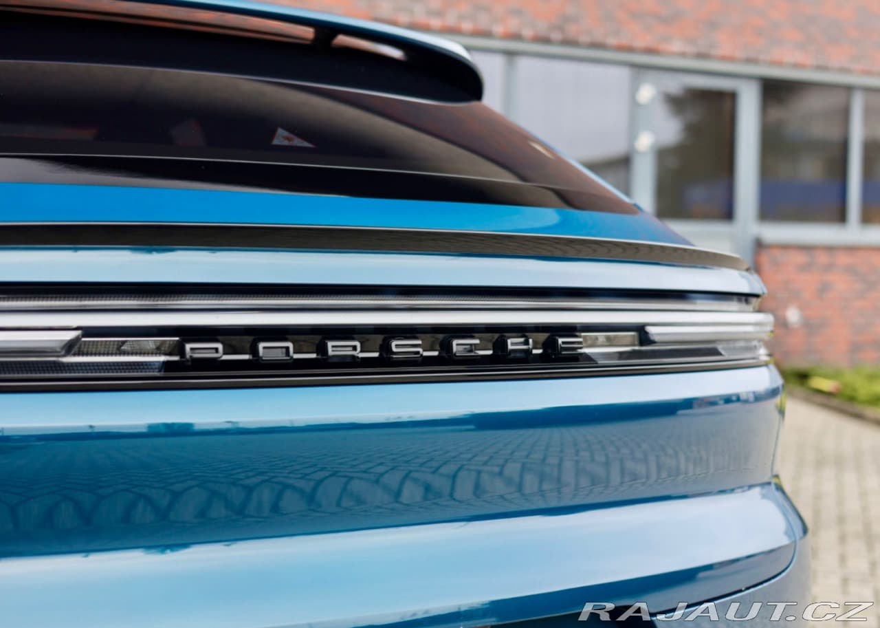 2024 Porsche Cayenne - 8