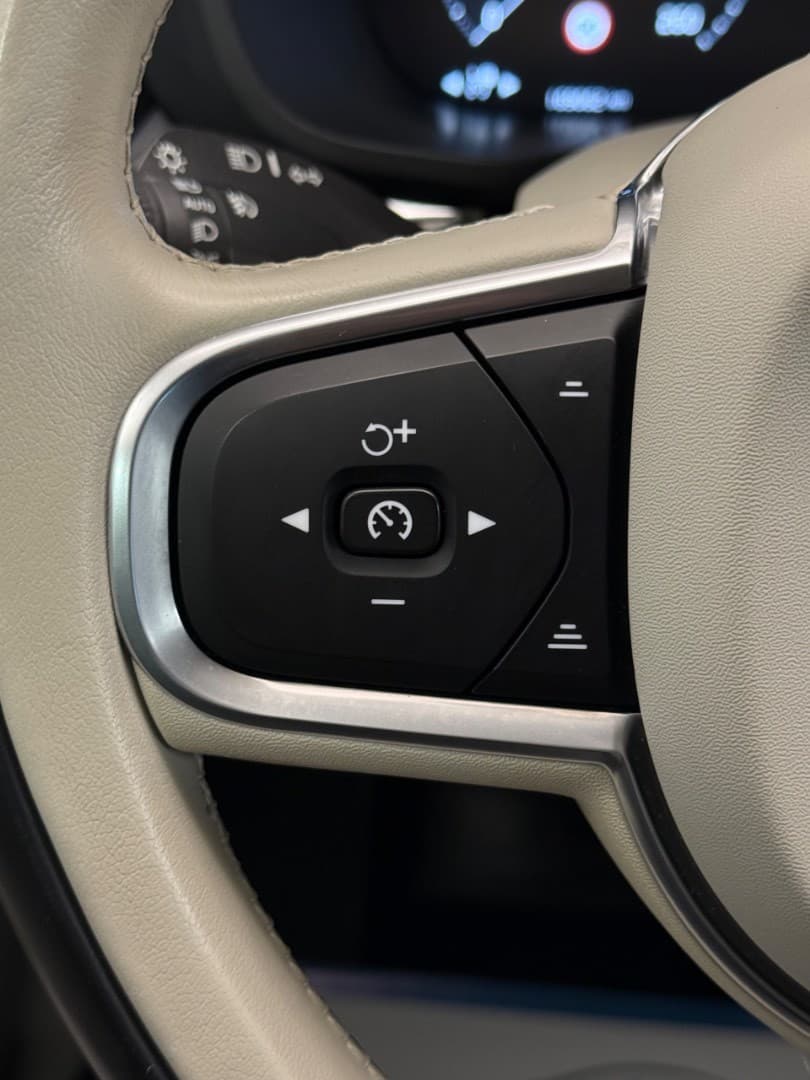 2020 Volvo Xc60 - 10