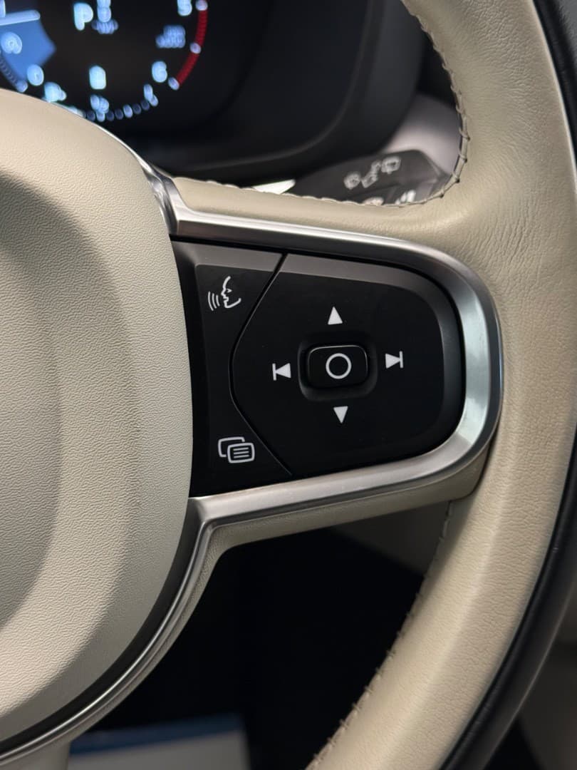 2020 Volvo Xc60 - 11