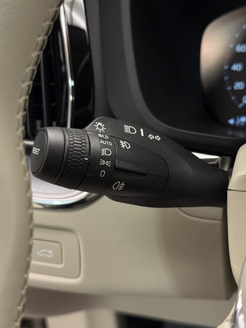 2020 Volvo Xc60 - 12