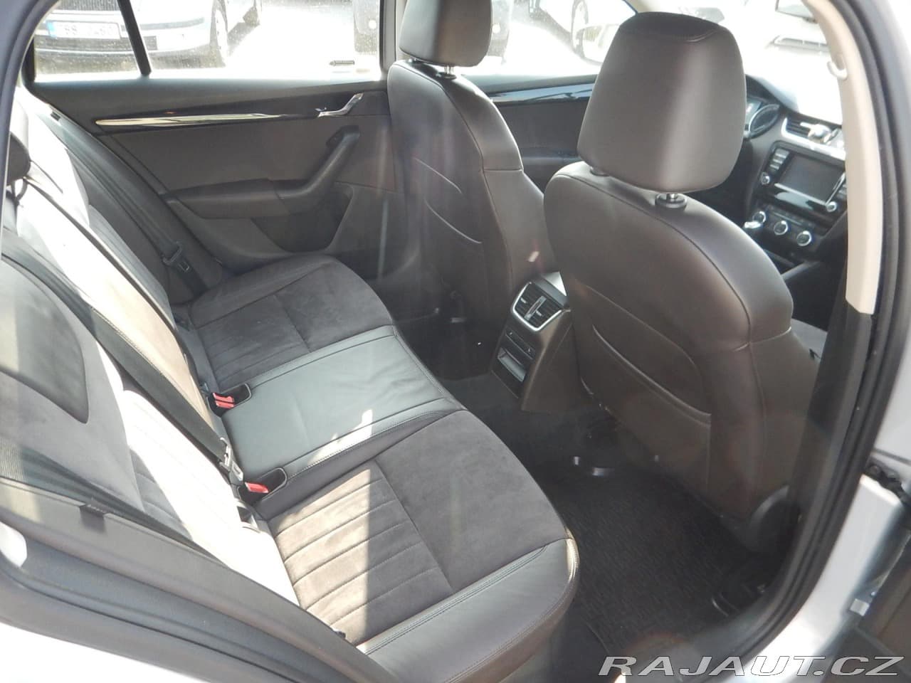 2016 Škoda Octavia - 12