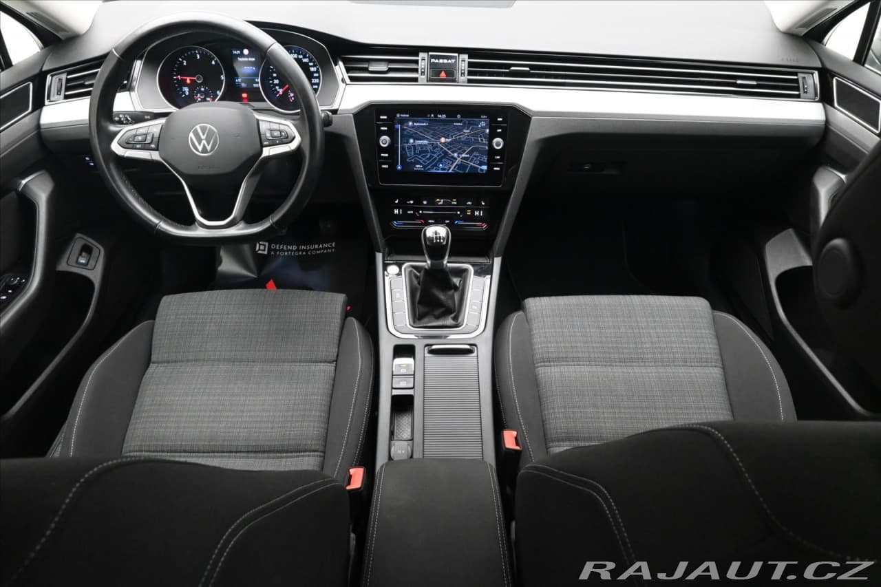 2022 Volkswagen Passat - 15