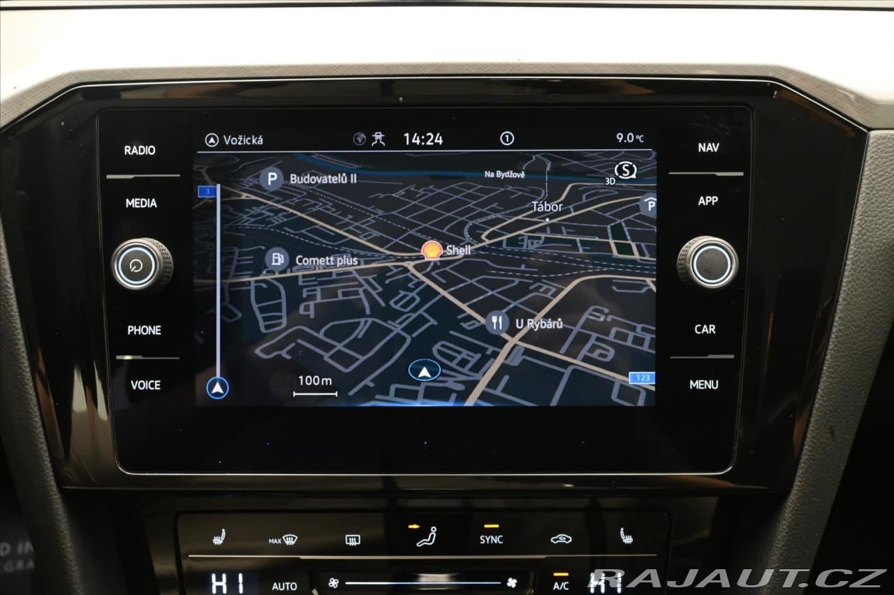 2022 Volkswagen Passat - 20