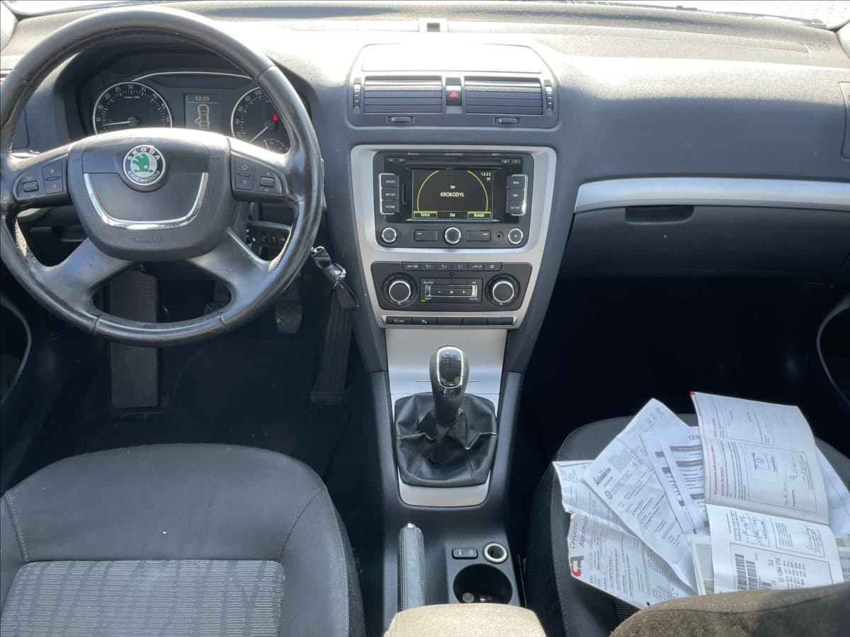 2011 Škoda Octavia - 19