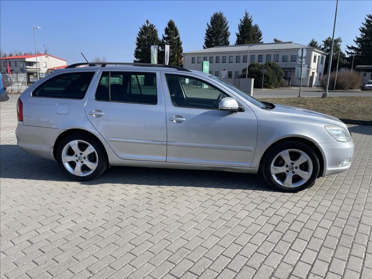 2011 Škoda Octavia - 5